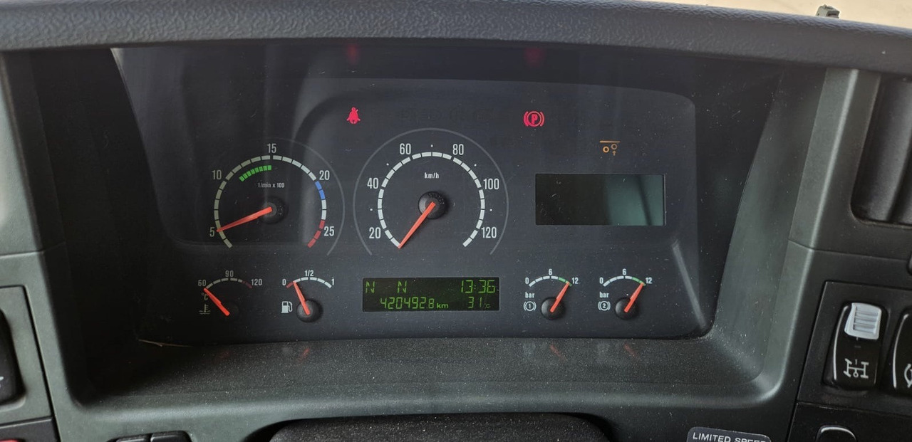 Scania P420 8X2*6 - Châssis cabine: photos 3 Scania P420 8X2*6 - Châssis cabine: photos 3