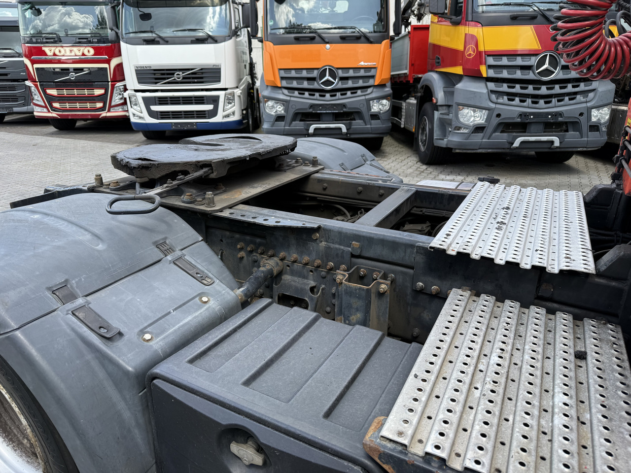 MAN TGA 18.430 Kran Palfinger 16502 bis 26.5 Meter - Tracteur routier: photos 2 MAN TGA 18.430 Kran Palfinger 16502 bis 26.5 Meter - Tracteur routier: photos 2