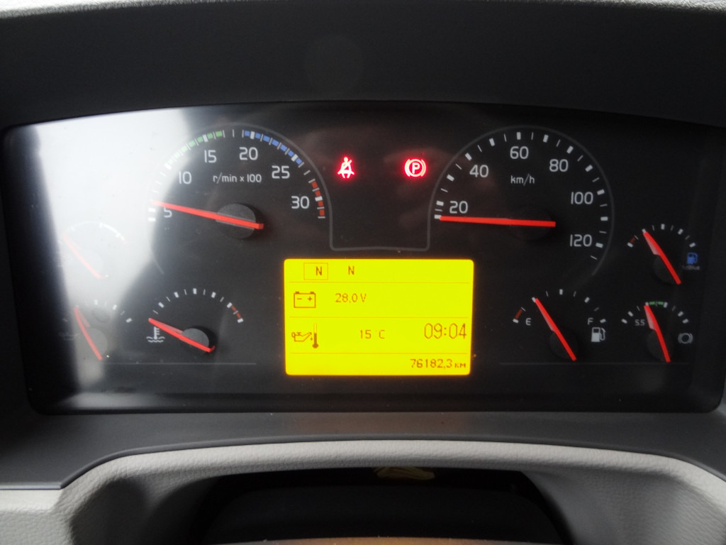Volvo FL 280.18 mit Kran HMF 910 K3 - Camion plateau, Camion grue: photos 4 Volvo FL 280.18 mit Kran HMF 910 K3 - Camion plateau, Camion grue: photos 4