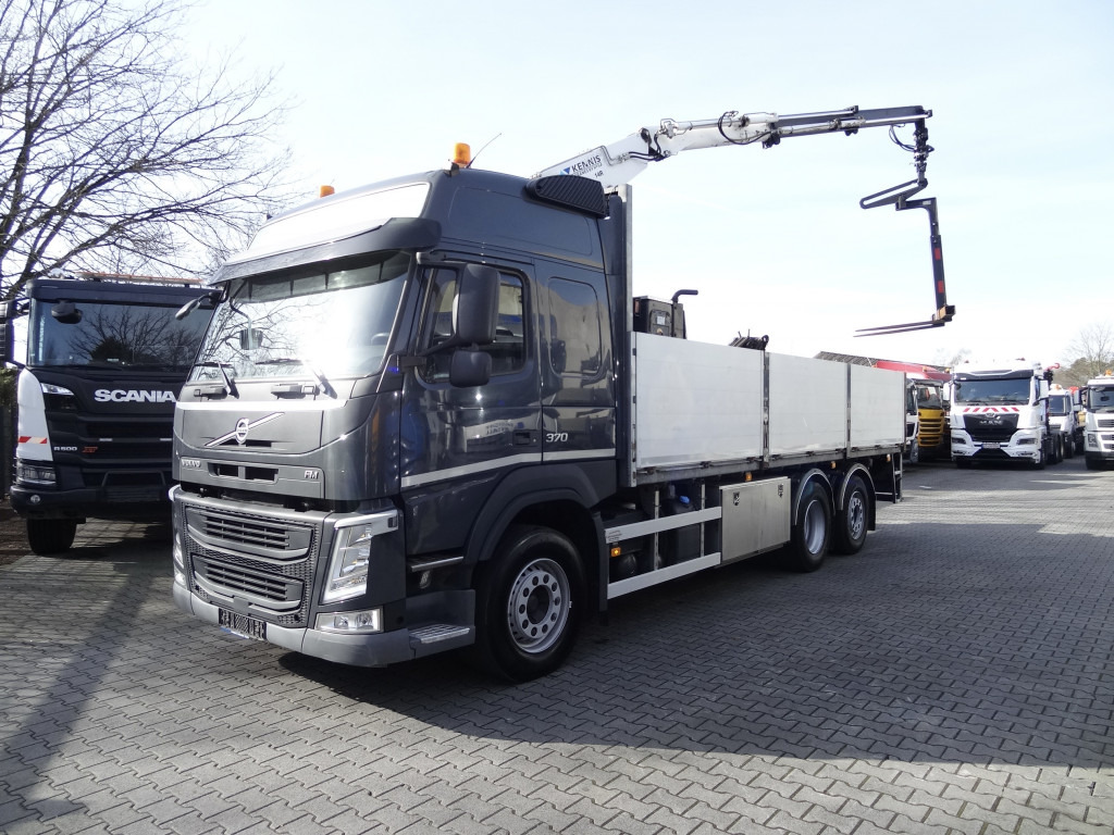 Volvo FM370 6X2*4 Kennis K14 Kran - Camion grue, Camion plateau: photos 2 Volvo FM370 6X2*4 Kennis K14 Kran - Camion grue, Camion plateau: photos 2