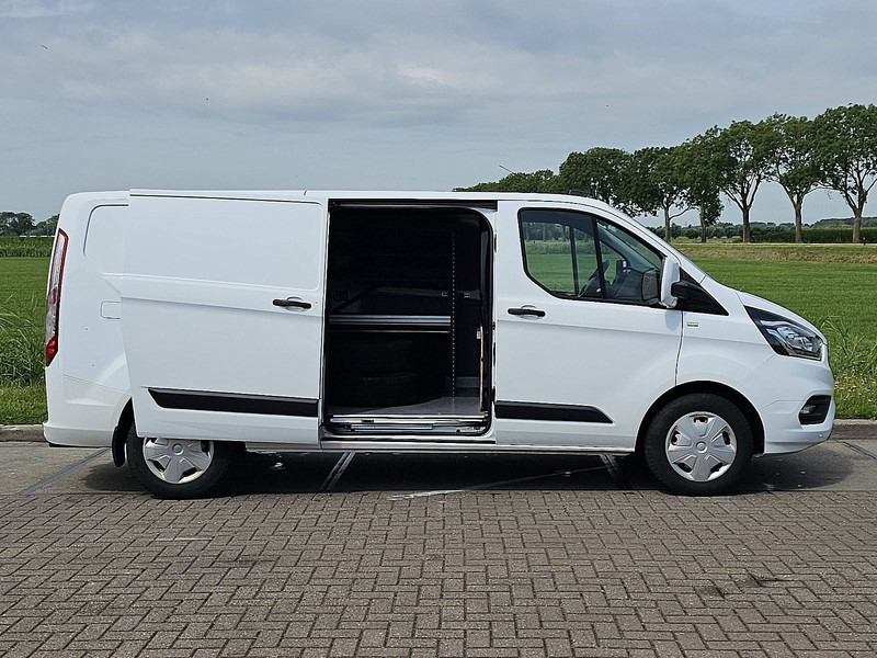 Fourgonnette Ford Transit Custom 2.0 L2H1 Navi Airco: photos 15