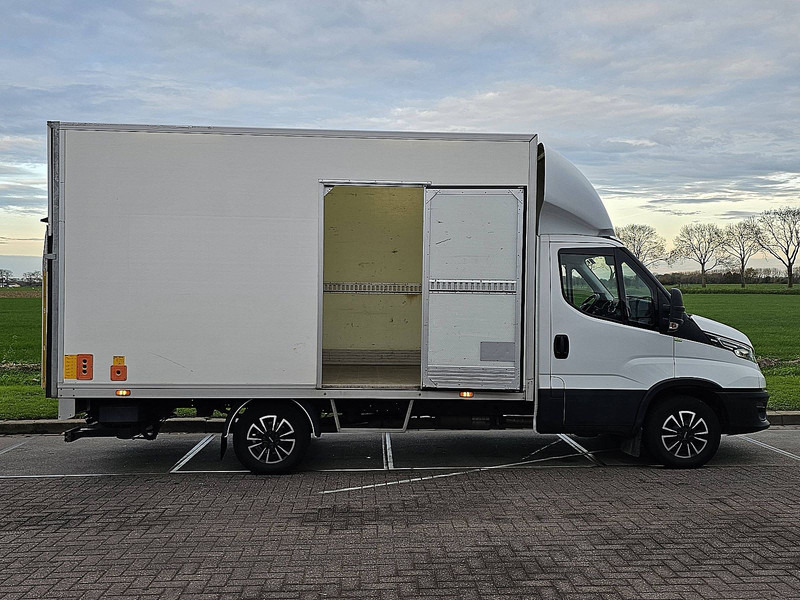 Fourgon grand volume Iveco Daily 35 S 16 AUT. LAADKLEP: photos 13 Fourgon grand volume Iveco Daily 35 S 16 AUT. LAADKLEP: photos 13
