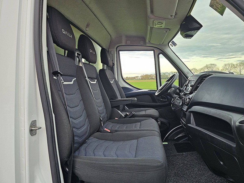 Fourgon grand volume Iveco Daily 35 S 16 AUT. LAADKLEP: photos 7 Fourgon grand volume Iveco Daily 35 S 16 AUT. LAADKLEP: photos 7