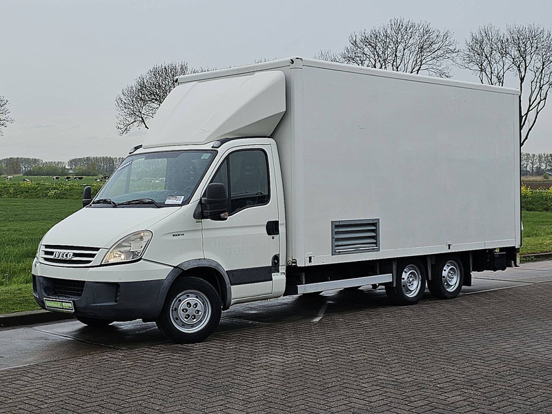 Iveco Daily 35S14 BE-COMBI Laadklep! - Fourgon grand volume: photos 2 Iveco Daily 35S14 BE-COMBI Laadklep! - Fourgon grand volume: photos 2
