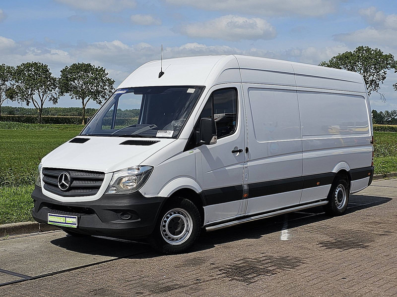Mercedes-Benz Sprinter 311 CDI AUT. L3H2 - Fourgon utilitaire: photos 2 Mercedes-Benz Sprinter 311 CDI AUT. L3H2 - Fourgon utilitaire: photos 2