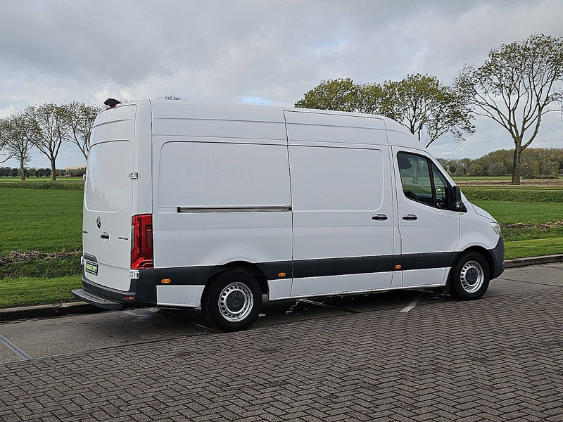 Mercedes-Benz Sprinter 314 L2H2 Mbux RWD - Fourgon utilitaire: photos 3 Mercedes-Benz Sprinter 314 L2H2 Mbux RWD - Fourgon utilitaire: photos 3