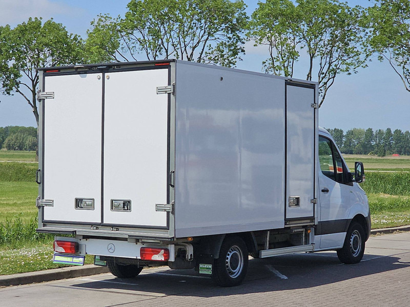 Mercedes-Benz Sprinter 316 BI-TEMP Koelwagen! - Utilitaire frigorifique: photos 3 Mercedes-Benz Sprinter 316 BI-TEMP Koelwagen! - Utilitaire frigorifique: photos 3