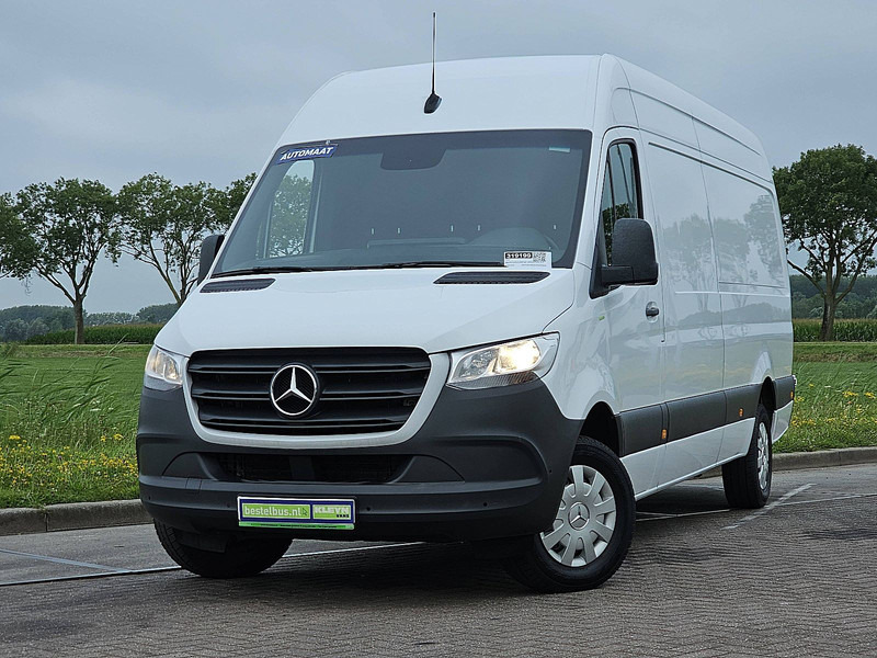 Mercedes-Benz Sprinter 317 L3H2 Maxi Navi Euro6 - Fourgon utilitaire: photos 1 Mercedes-Benz Sprinter 317 L3H2 Maxi Navi Euro6 - Fourgon utilitaire: photos 1
