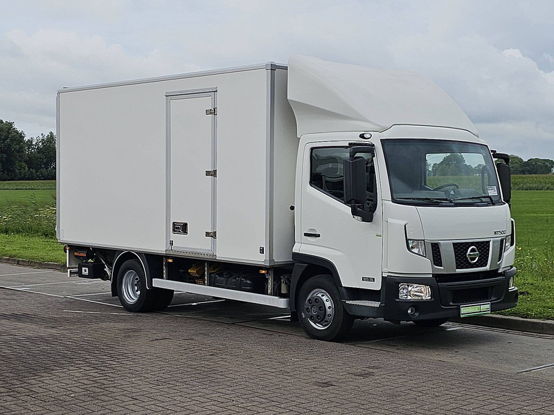 Nissan NT500  ac 3.0  EURO6 - Fourgon grand volume: photos 5 Nissan NT500  ac 3.0  EURO6 - Fourgon grand volume: photos 5