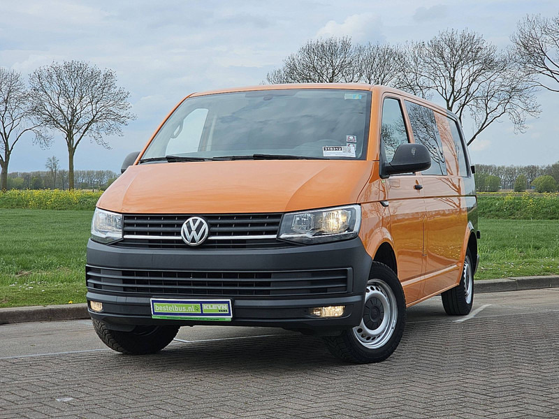 Volkswagen Transporter 2.0 TDI L2 Dubbel Cabine AC! - Fourgonnette: photos 1 Volkswagen Transporter 2.0 TDI L2 Dubbel Cabine AC! - Fourgonnette: photos 1