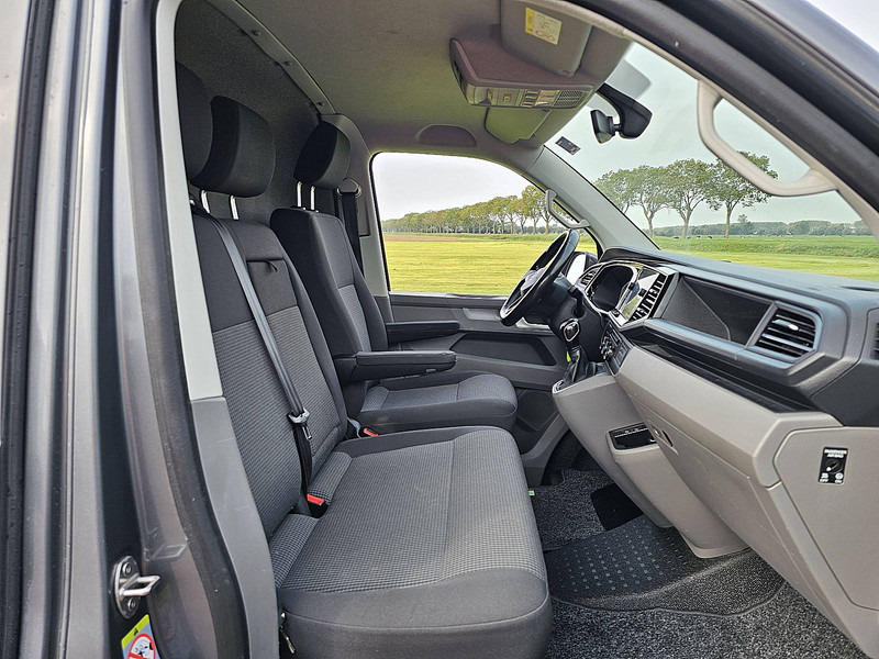 Fourgonnette Volkswagen Transporter 2.0 TDI L2H1 Digital-Cockpit: photos 7 Fourgonnette Volkswagen Transporter 2.0 TDI L2H1 Digital-Cockpit: photos 7