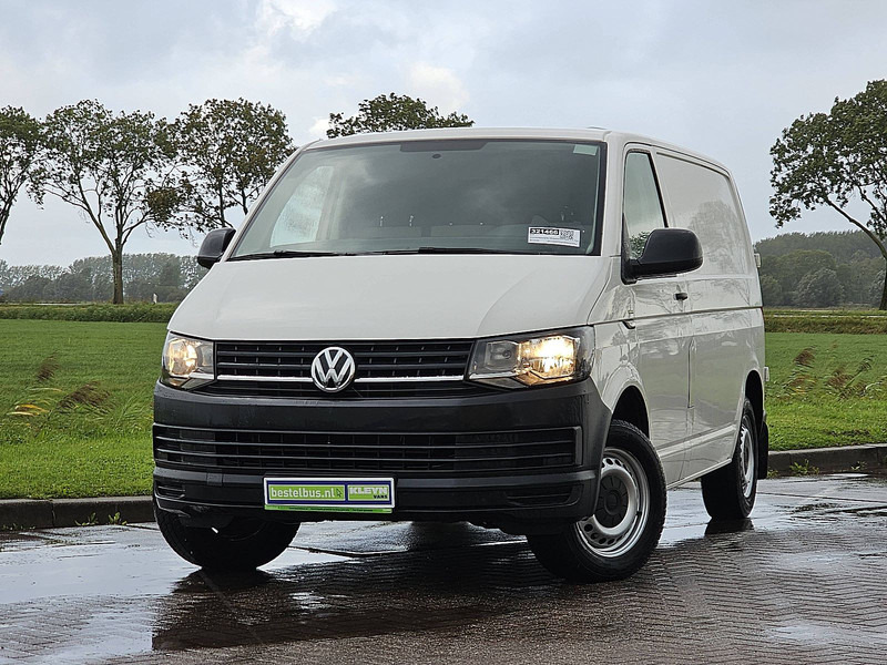 Volkswagen Transporter 2.0 TDI - Fourgonnette: photos 1 Volkswagen Transporter 2.0 TDI - Fourgonnette: photos 1