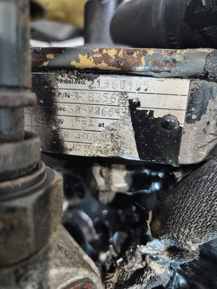 Cummins 6BTA Inline engine B235 Engine (Truck) - Moteur pour Camion: photos 2 Cummins 6BTA Inline engine B235 Engine (Truck) - Moteur pour Camion: photos 2