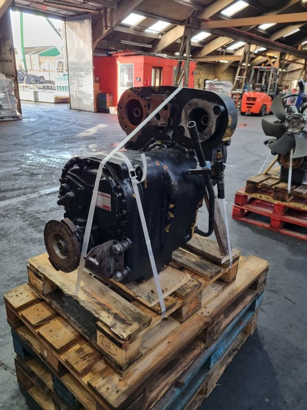 Boîte de vitesse Dana Spicer 13.5HR32412-636 Gearbox: photos 8