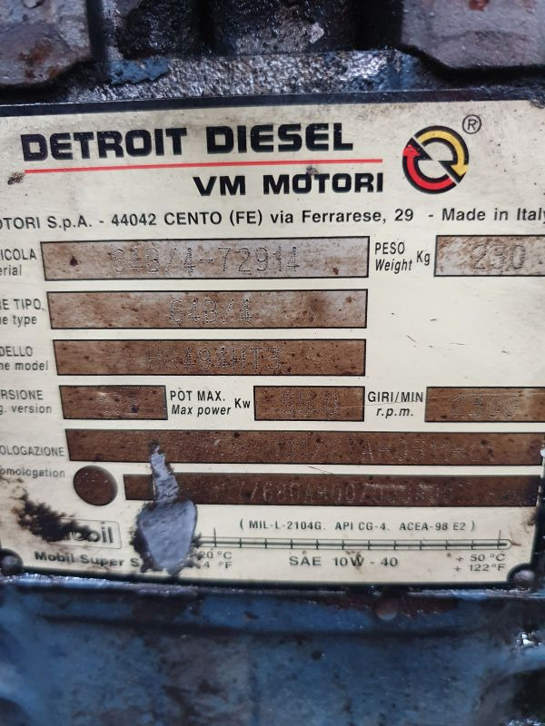 Detroit Diesel 64B/4 - Moteur pour Engins de chantier: photos 1 Detroit Diesel 64B/4 - Moteur pour Engins de chantier: photos 1
