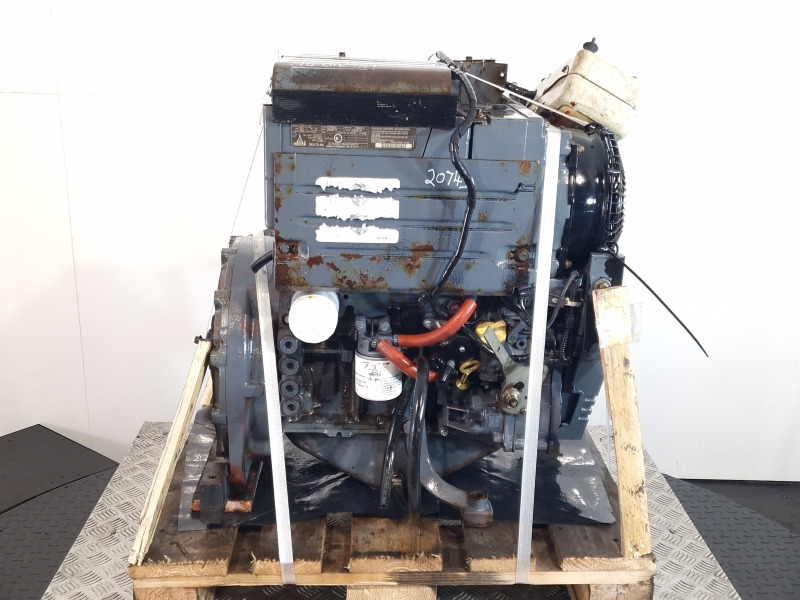 Deutz D2011 L03 I Engine (Plant) - Moteur pour Engins de chantier: photos 4 Deutz D2011 L03 I Engine (Plant) - Moteur pour Engins de chantier: photos 4