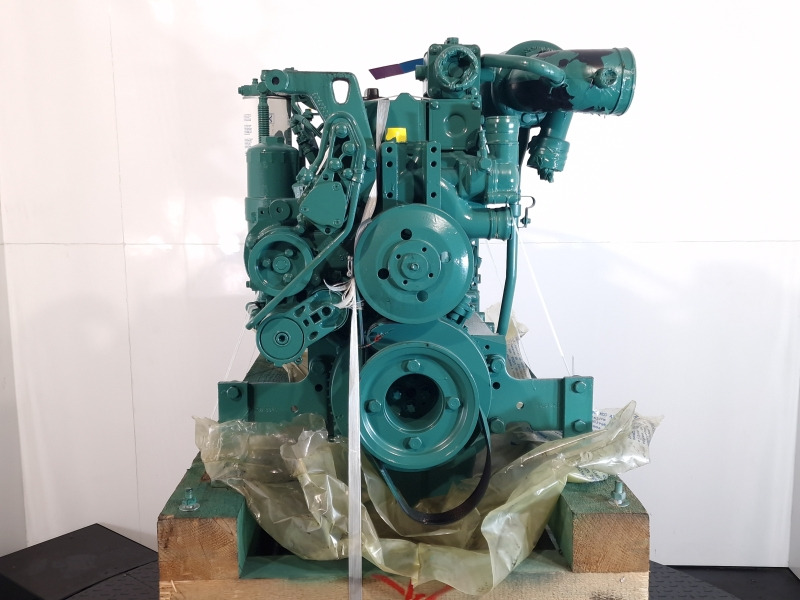 Volvo EC210B Excavator D6D EGE2 New Engine (Plant) - Moteur pour Engins de chantier: photos 5 Volvo EC210B Excavator D6D EGE2 New Engine (Plant) - Moteur pour Engins de chantier: photos 5