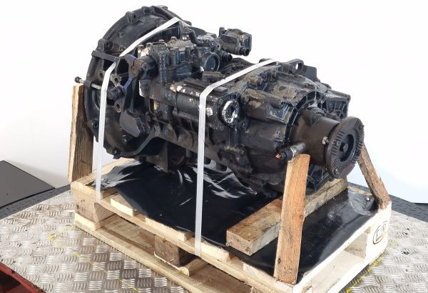 ZF 6S1000TO Gearbox - Boîte de vitesse: photos 5 ZF 6S1000TO Gearbox - Boîte de vitesse: photos 5