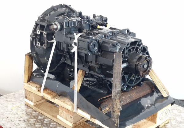 ZF 6S800TO Gearbox - Boîte de vitesse: photos 4 ZF 6S800TO Gearbox - Boîte de vitesse: photos 4