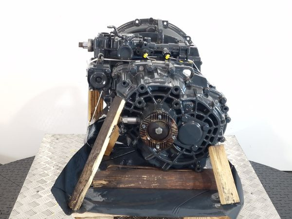 ZF 6S800TO Gearbox - Boîte de vitesse: photos 5 ZF 6S800TO Gearbox - Boîte de vitesse: photos 5