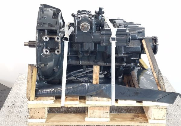 ZF 6S800TO Gearbox - Boîte de vitesse: photos 3 ZF 6S800TO Gearbox - Boîte de vitesse: photos 3