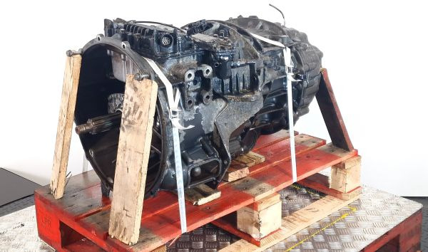 ZF Astronic 12AS1210TO Gearbox 2012 250 - Boîte de vitesse: photos 1 ZF Astronic 12AS1210TO Gearbox 2012 250 - Boîte de vitesse: photos 1
