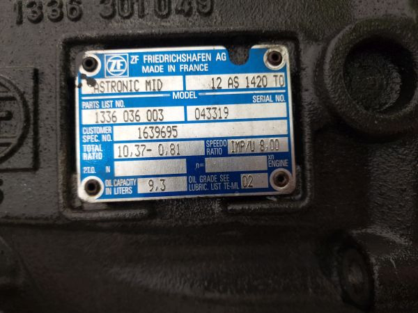 Boîte de vitesse ZF Astronic 12AS1420TO Gearbox: photos 11