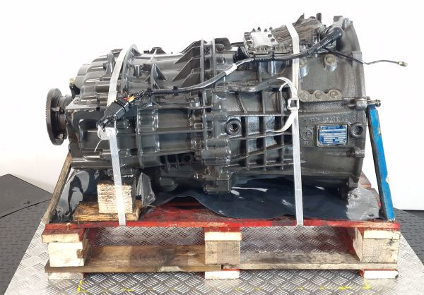 Boîte de vitesse ZF Astronic 12AS1420TO Gearbox: photos 7