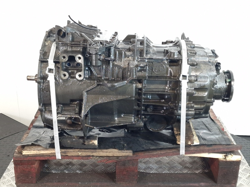 ZF Astronic Mid 12AS1210TO Gearbox - Boîte de vitesse: photos 3 ZF Astronic Mid 12AS1210TO Gearbox - Boîte de vitesse: photos 3