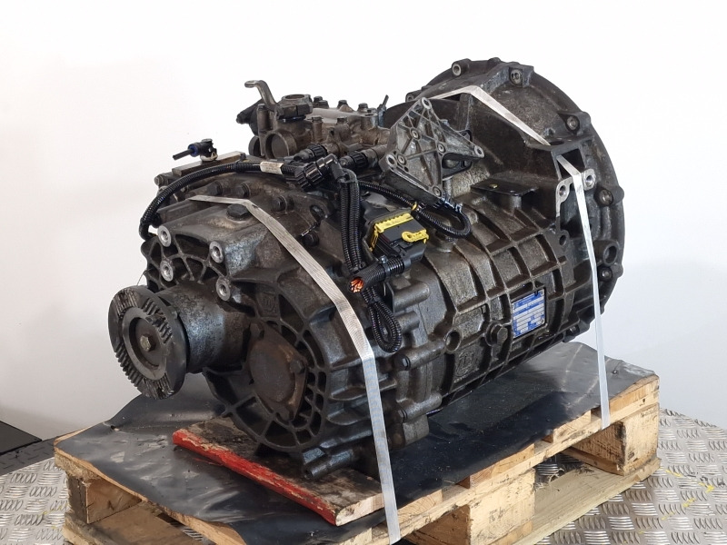Boîte de vitesse ZF Ecolite 6S800TO / STO8006 Volvo Spec Gearbox: photos 7