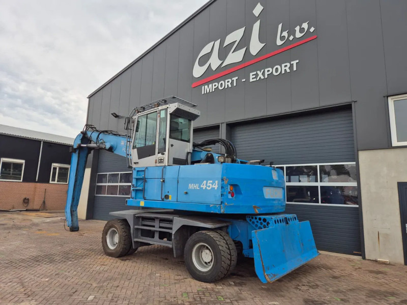 Fuchs MHL454 - Pelle de manutention: photos 4 Fuchs MHL454 - Pelle de manutention: photos 4