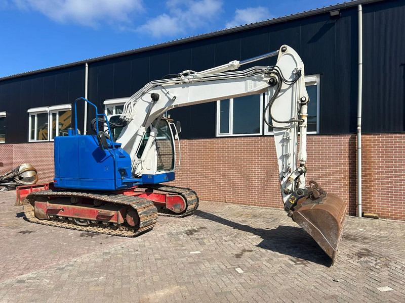 Hyundai ROBEX145LCR-9A - Pelle sur chenille: photos 4 Hyundai ROBEX145LCR-9A - Pelle sur chenille: photos 4