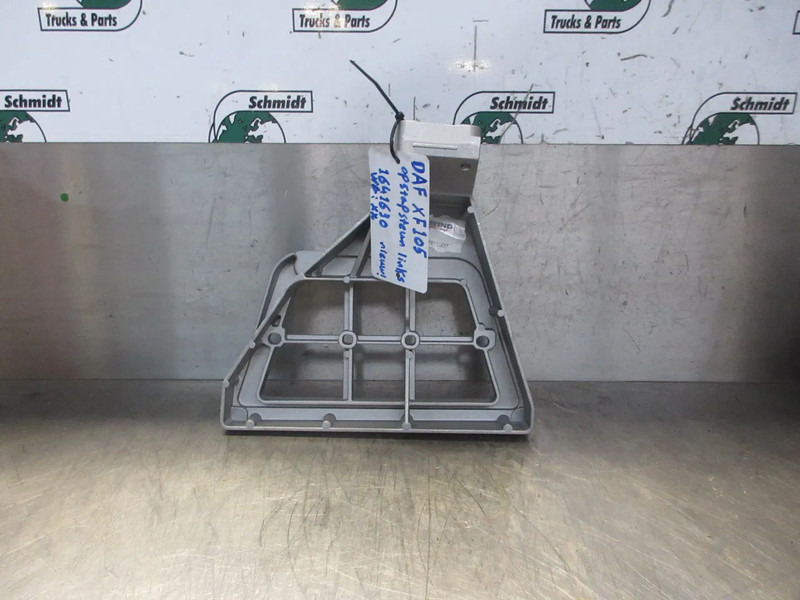 DAF 1641630 OPSTAPTREDEN DAF XF 105 NIEUWE LINKS - Frame/ Châssis pour Camion: photos 4 DAF 1641630 OPSTAPTREDEN DAF XF 105 NIEUWE LINKS - Frame/ Châssis pour Camion: photos 4