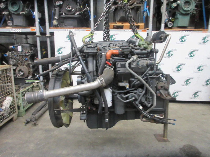 DAF 1719215 PX5 DAF LF 210 EURO 6 // KM 188130 MODEL 2020 - Moteur pour Camion: photos 3 DAF 1719215 PX5 DAF LF 210 EURO 6 // KM 188130 MODEL 2020 - Moteur pour Camion: photos 3