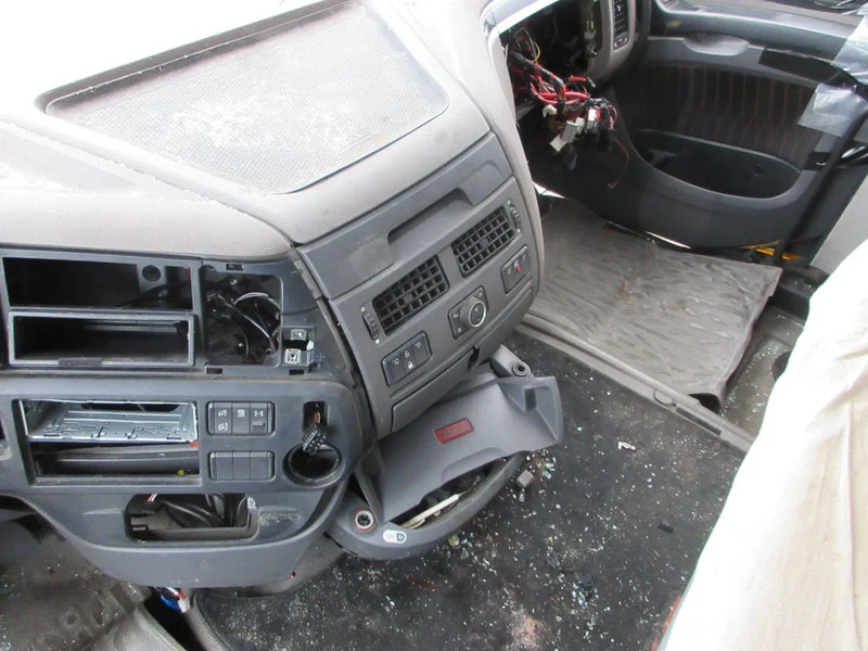 Cabine et intérieur pour Camion DAF DAF XF 450 CABINE VOOR ONDERDELEN DONOR EURO 6: photos 11