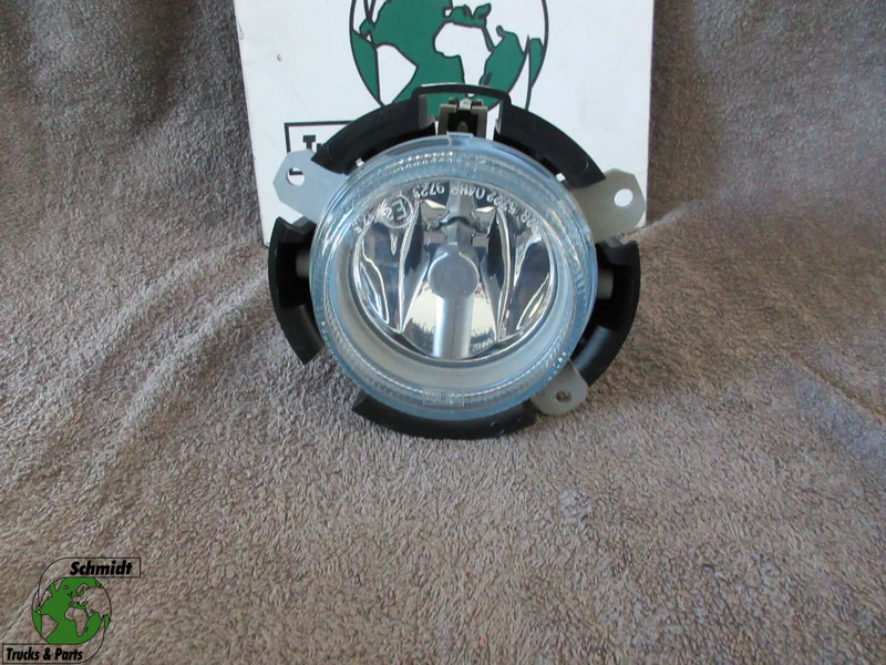 Iveco 504032145//41221083 MISTLAMP NIEUWE !!! IVECO STRALIS EURO 5 - Feu anti-brouillard pour Camion: photos 1 Iveco 504032145//41221083 MISTLAMP NIEUWE !!! IVECO STRALIS EURO 5 - Feu anti-brouillard pour Camion: photos 1