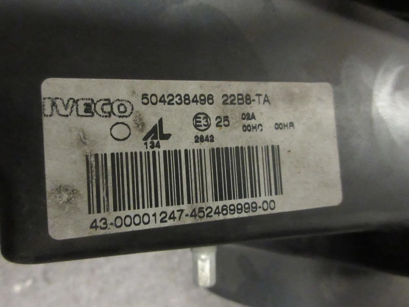 Feu avant pour Camion Iveco 504238213 // 504238496 KOPLAMP STRALIS EURO 5 LINKS & RECHTS: photos 10