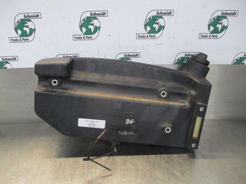Iveco 5801915665 KLEINE BRANSTOF TANK S WAY LPG - Réservoir de carburant pour Camion: photos 4 Iveco 5801915665 KLEINE BRANSTOF TANK S WAY LPG - Réservoir de carburant pour Camion: photos 4