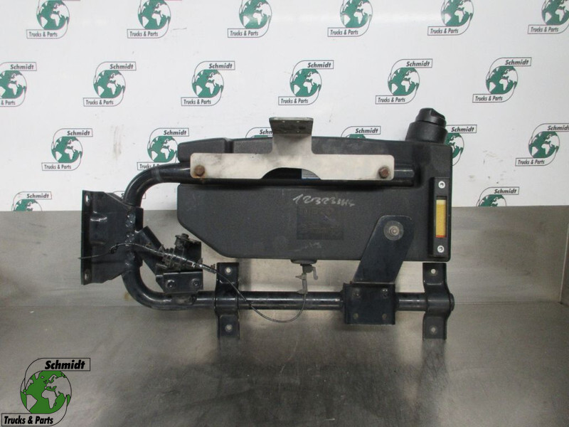 Iveco 5801915665 KLEINE BRANSTOF TANK S WAY LPG - Réservoir de carburant pour Camion: photos 1 Iveco 5801915665 KLEINE BRANSTOF TANK S WAY LPG - Réservoir de carburant pour Camion: photos 1