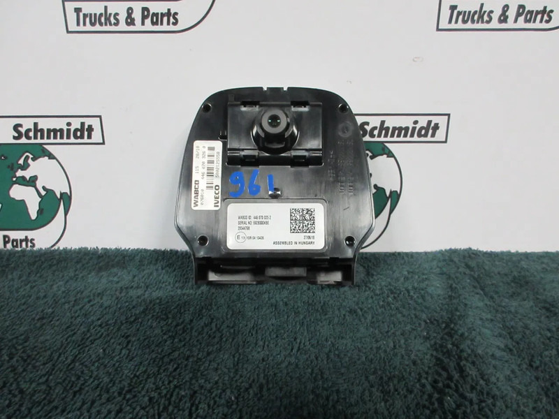 Iveco 5802125558 CAMERA IVECO S WAY & HI WAY MODEL 2022 - Système électrique pour Camion: photos 2 Iveco 5802125558 CAMERA IVECO S WAY & HI WAY MODEL 2022 - Système électrique pour Camion: photos 2