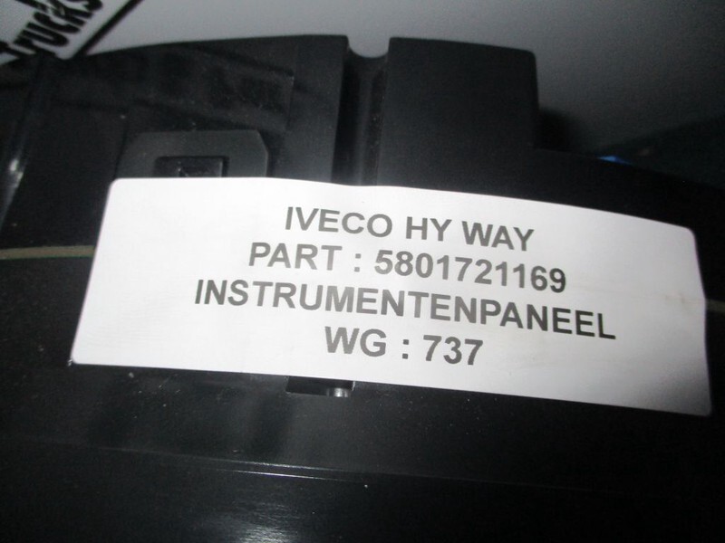 Iveco HIWAY 5801721169 INSTRUMENTENPANEEL EURO 6 - Panel de instrumentos pour Camion: photos 2 Iveco HIWAY 5801721169 INSTRUMENTENPANEEL EURO 6 - Panel de instrumentos pour Camion: photos 2