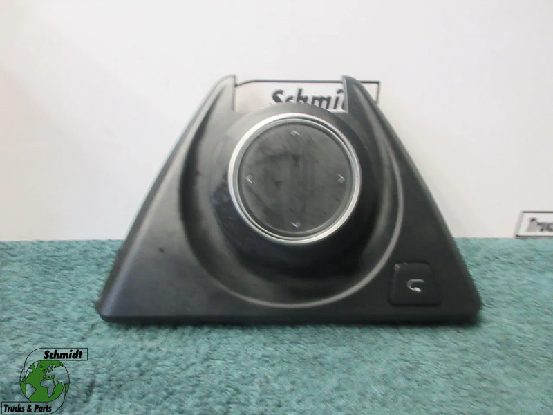 MAN 81.25813-1143 // 81.25813-2187 81.61701-0453 MULTIE KNOP MAN TGX 18.520 - Système électrique pour Camion: photos 1 MAN 81.25813-1143 // 81.25813-2187 81.61701-0453 MULTIE KNOP MAN TGX 18.520 - Système électrique pour Camion: photos 1