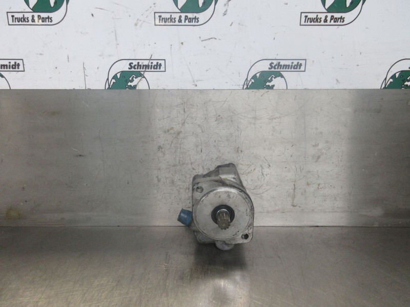 Mercedes-Benz A 936 460 18 80 / 40 80 / 61 80 STUURPOMP OM 936 LA EURO 6 - Pompe de support pour Camion: photos 3 Mercedes-Benz A 936 460 18 80 / 40 80 / 61 80 STUURPOMP OM 936 LA EURO 6 - Pompe de support pour Camion: photos 3