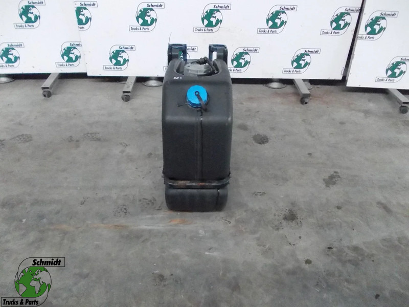 Scania R520 2244863/2019673 AD BLUE TANK EURO 6 - Réservoir de carburant pour Camion: photos 1 Scania R520 2244863/2019673 AD BLUE TANK EURO 6 - Réservoir de carburant pour Camion: photos 1