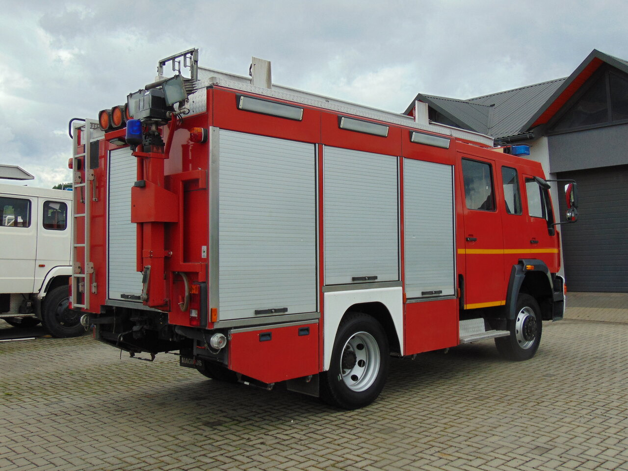 MAN LE14.260 4x4 MAGIRUS - Camion de pompier: photos 4 MAN LE14.260 4x4 MAGIRUS - Camion de pompier: photos 4