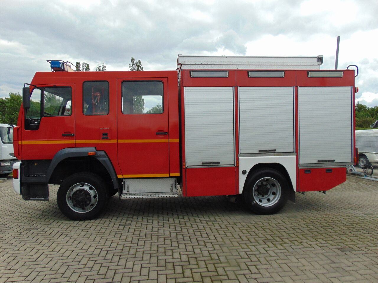 MAN LE14.260 4x4 MAGIRUS - Camion de pompier: photos 5 MAN LE14.260 4x4 MAGIRUS - Camion de pompier: photos 5