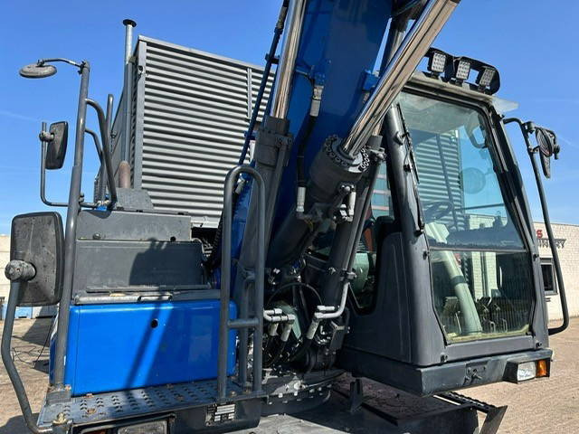 Doosan DX170W - Pelle sur pneus: photos 4 Doosan DX170W - Pelle sur pneus: photos 4