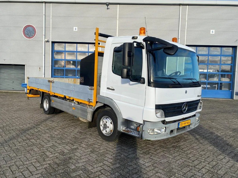 Mercedes-Benz Atego 816 / CLEAN NL TRUCK / GOOD TYRES / ONLY:298545KM / FULL-STEEL / MANUAL / EURO-5 / 2010 - Camion plateau: photos 2 Mercedes-Benz Atego 816 / CLEAN NL TRUCK / GOOD TYRES / ONLY:298545KM / FULL-STEEL / MANUAL / EURO-5 / 2010 - Camion plateau: photos 2