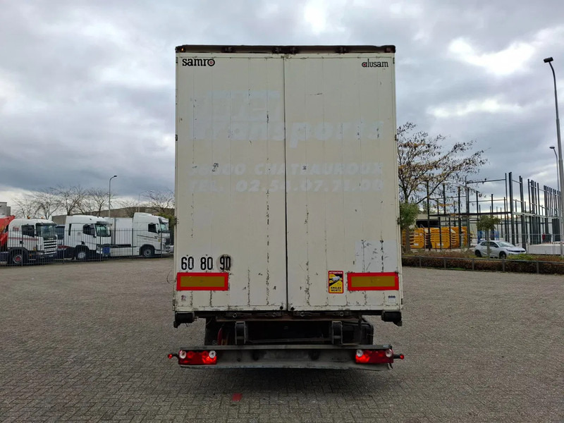 Renault T480 COMFORT / DOUBLE TANK / TIR LINE / TUV:30-03-2026 / THROUGH LOADING SYSTEM / LWDS / AUTOMATIC / EURO-6 / 2017 - Camion à rideaux coulissants: photos 4 Renault T480 COMFORT / DOUBLE TANK / TIR LINE / TUV:30-03-2026 / THROUGH LOADING SYSTEM / LWDS / AUTOMATIC / EURO-6 / 2017 - Camion à rideaux coulissants: photos 4