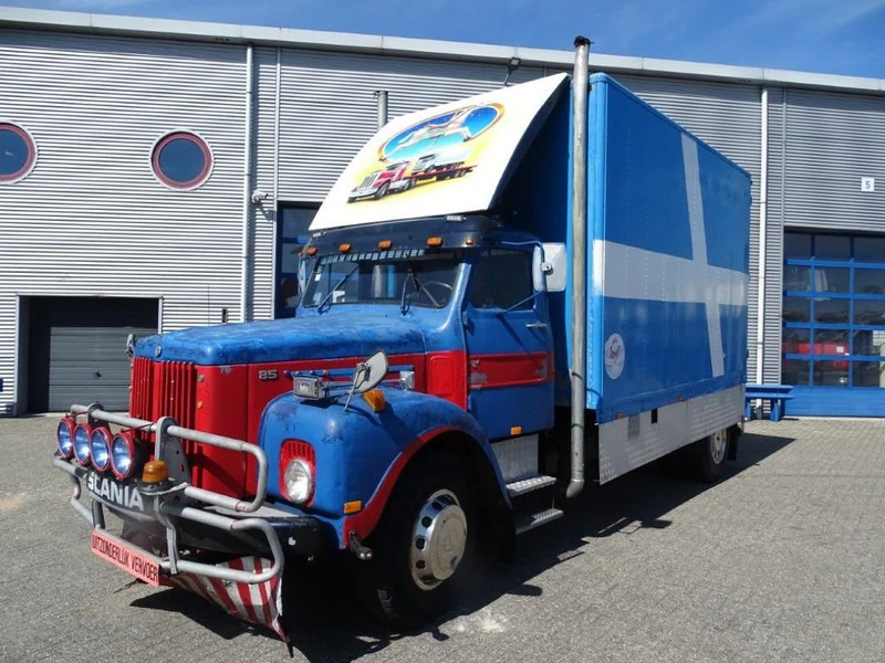 Scania L85.50 / 4X2 / FULL STEEL / EURO-0 / 1970 - Camion fourgon: photos 1 Scania L85.50 / 4X2 / FULL STEEL / EURO-0 / 1970 - Camion fourgon: photos 1